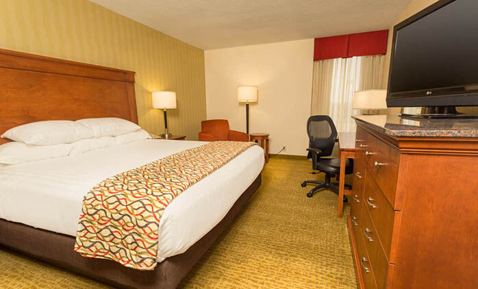 Drury Inn & Suites Marion Esterno foto