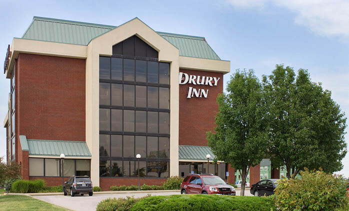 Drury Inn & Suites Marion Esterno foto